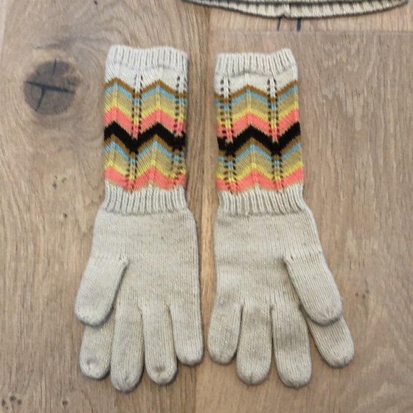 Missoni for Target kids hat and gloves - Picture 4 of 5